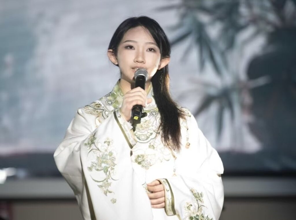 ede4700dd4d1d2280763b4b30efce3d8